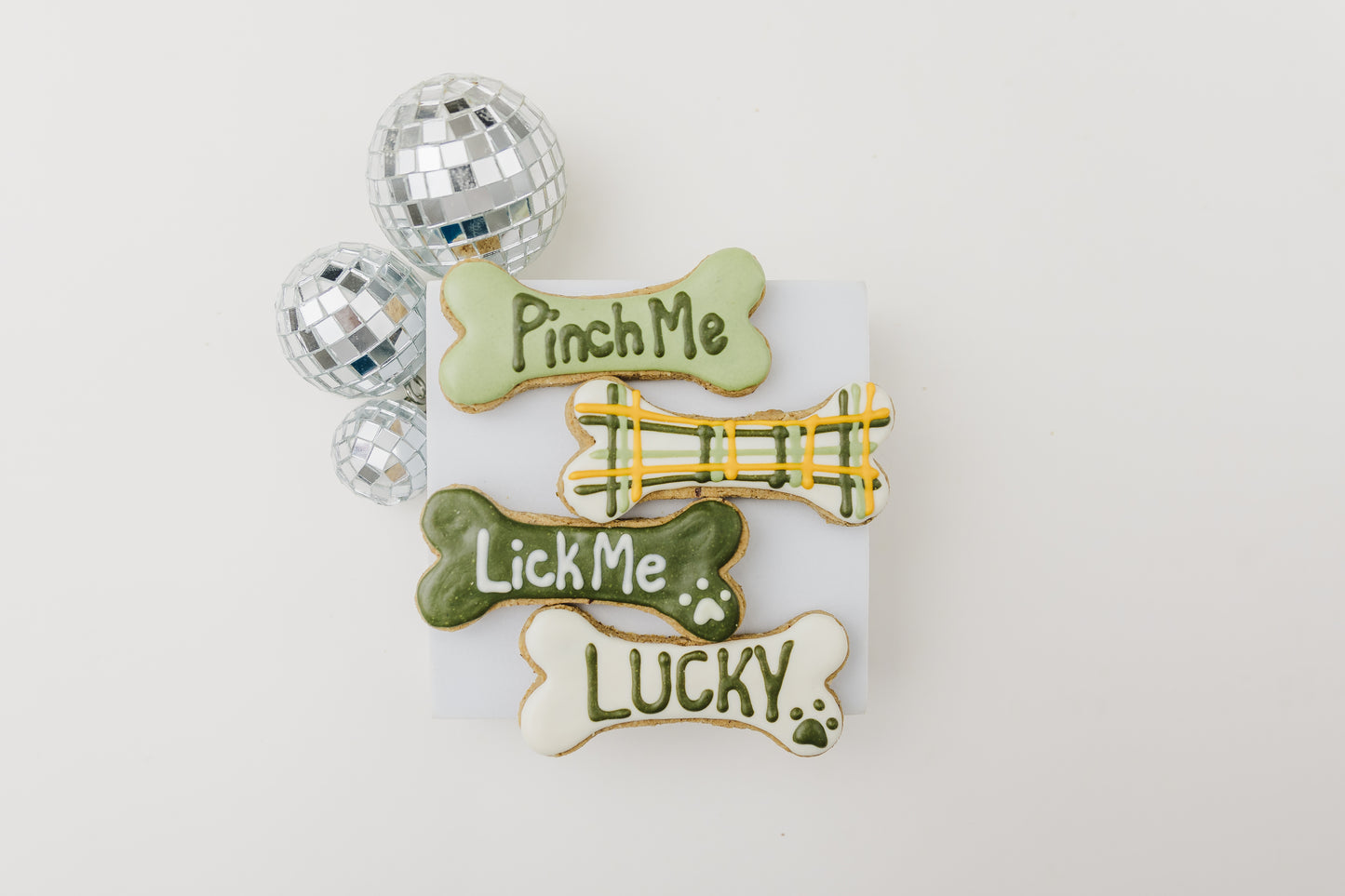 Lucky Pup Bone Set